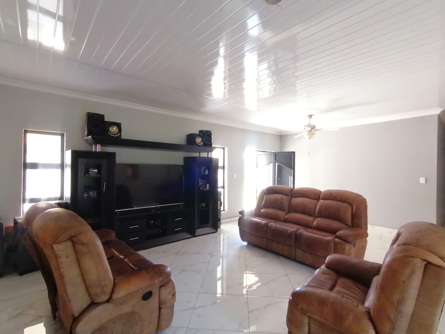 4 Bedroom Property for Sale in Klerksdorp Rural North West